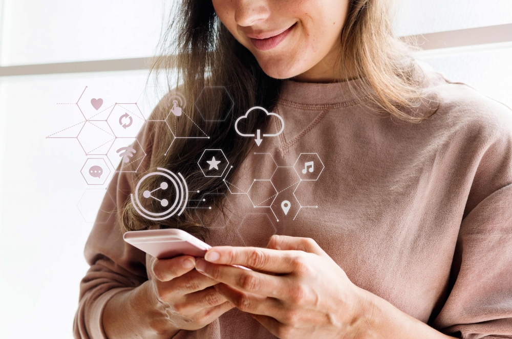 Bienestar mental en la era digital: Equilibrio en un mundo conectado